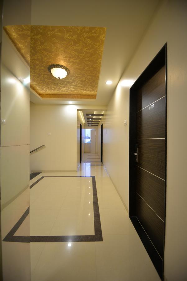 Hotel Radhe Krishna Sholapur Exterior foto